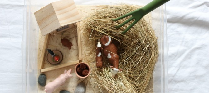 Bac sensoriel – A la ferme Bac sensoriel – A la ferme